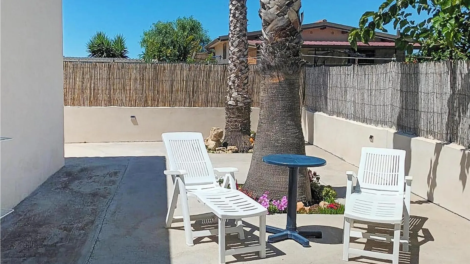 3 Bedroom Cozy Home In Ispica 0*,